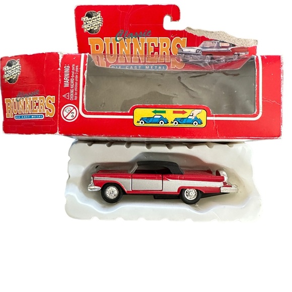 VINTAGE Road Tough Classic Runners 1950"s Plymouth Fury Die-Cast Pull Back Racer - Picture 7 of 13